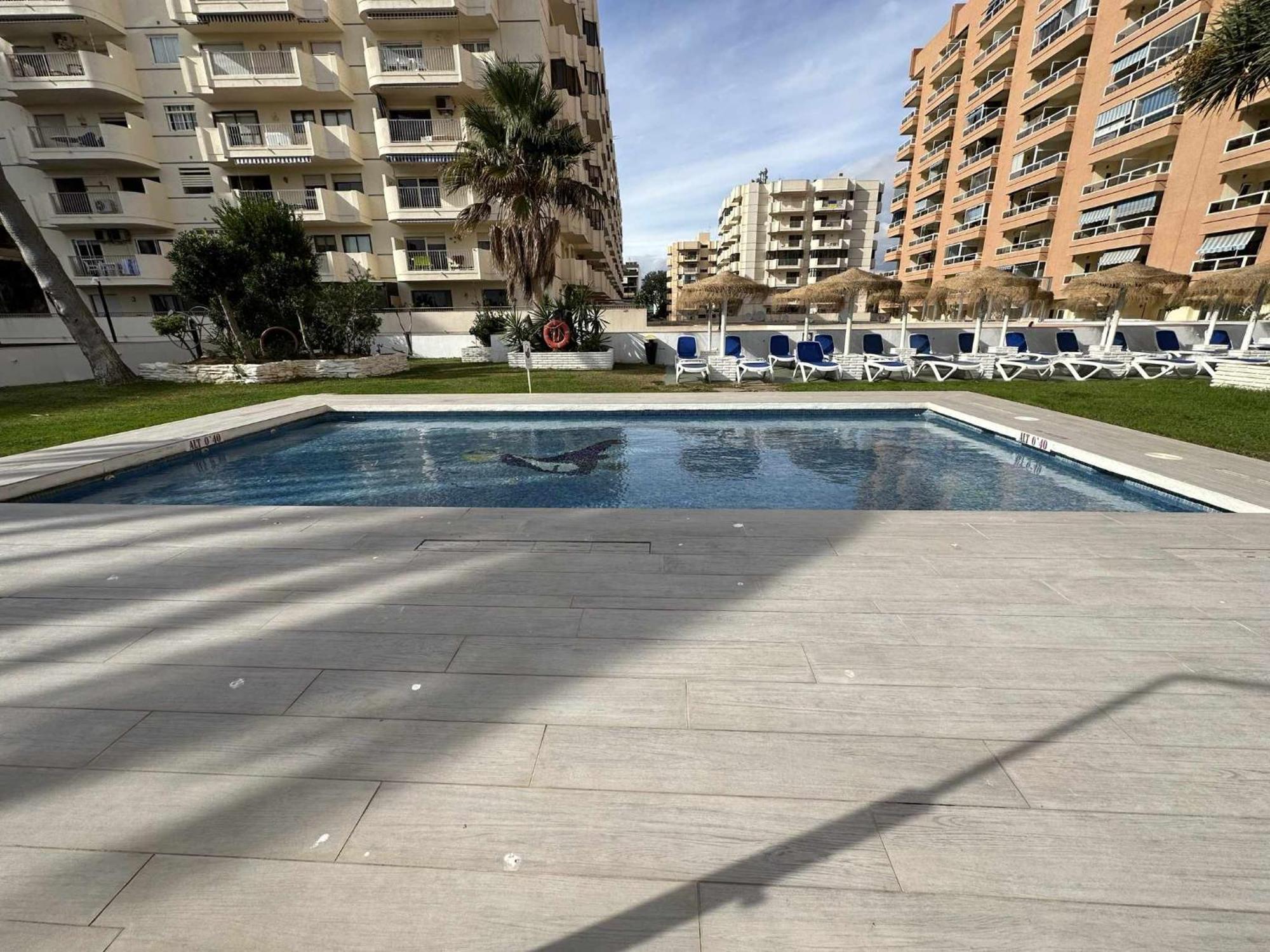 Estudio Pyr Privado Frente Al Puerto De フエンヒロラ エクステリア 写真
